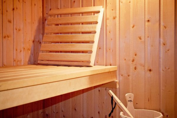 Tajemnice budowy domowej sauny - wszystko o materiałach