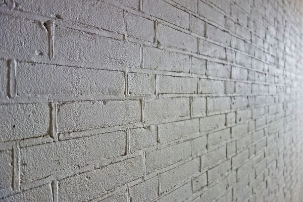 Pomysły na wykończenie ścian – czy płytki mogą być interesujące?
